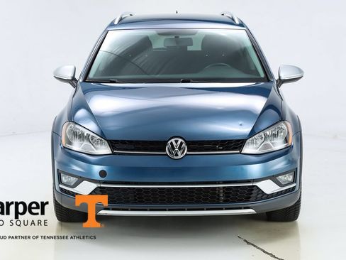 Used 2017 Volkswagen Golf Alltrack S AWD/4WD image 16