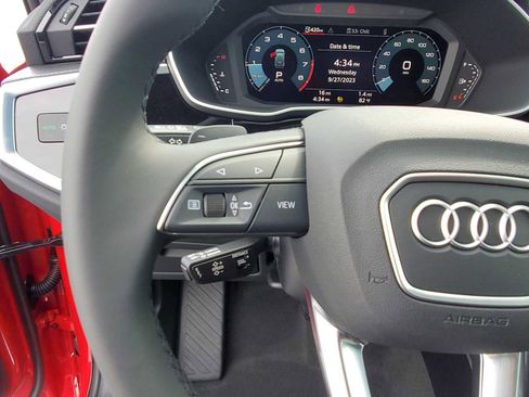 Certified 2024 Audi Q3 2.0T Premium w/ Convenience Package image 19