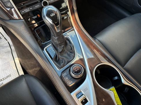 Used 2018 INFINITI Q50 Luxe w/ Essential Package (3.0T Luxe) image 19