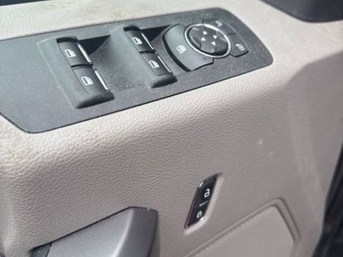 Used 2020 Ford F150 XLT image 18