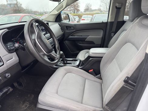 Used 2017 Chevrolet Colorado W/T w/ WT Convenience Package RWD image 10