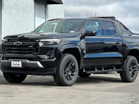 New 2025 Chevrolet Colorado Z71 w/ Midnight Edition image 7