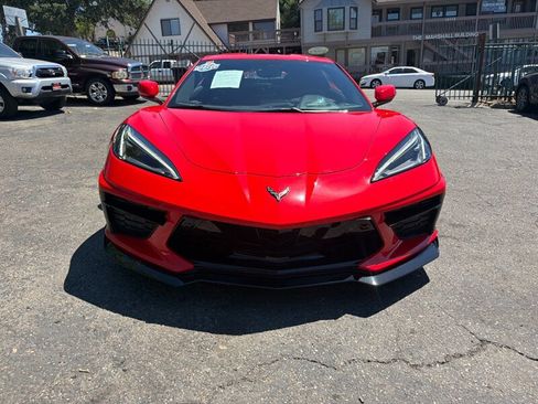 Used 2021 Chevrolet Corvette Stingray Premium Cpe w/ Z51 Performance Package RWD image 4