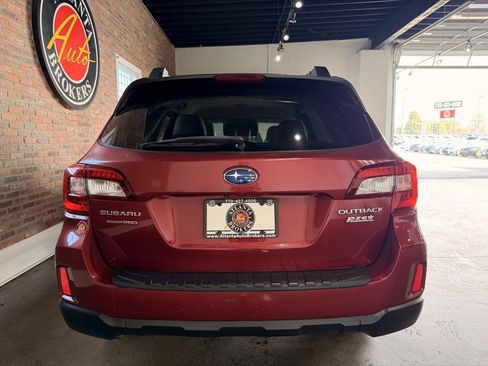 Used 2015 Subaru Outback 2.5i Premium image 5