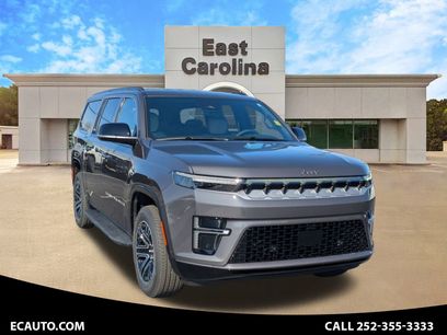 New 2026 Jeep Grand Wagoneer L 4WD w/ 8-Passenger Seating Package