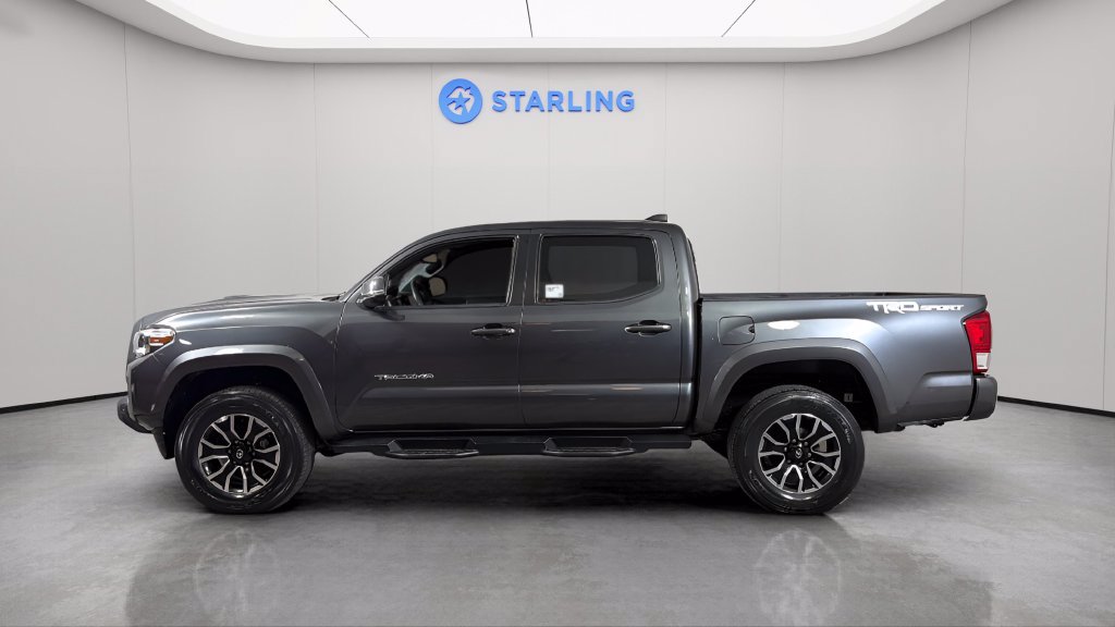 Used 2022 Toyota Tacoma TRD Sport w/ Technology Package RWD image 3