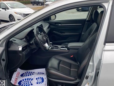 Certified 2024 Nissan Altima 2.5 SR image 16