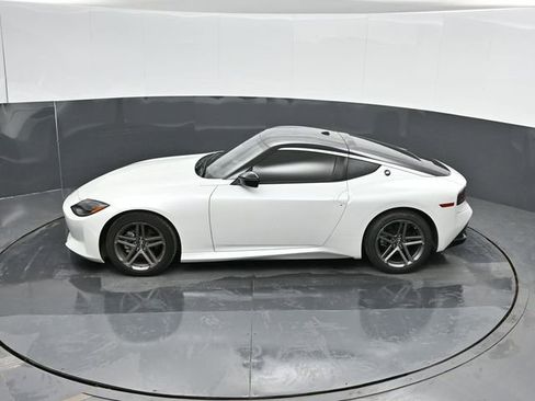 Used 2024 Nissan Z Sport w/ Floor Mat Package RWD image 49