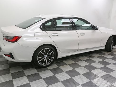 Used 2022 BMW 330i xDrive 330i xDrive w/ Convenience Package image 8
