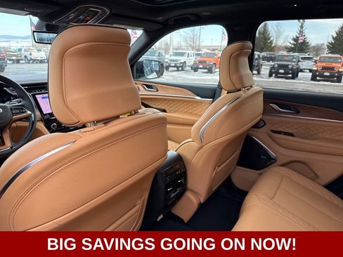 New 2025 Jeep Grand Cherokee Summit w/ Adv Protech Group IV image 43