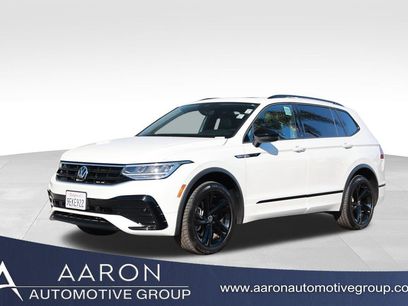 Used 2023 Volkswagen Tiguan SE R-Line