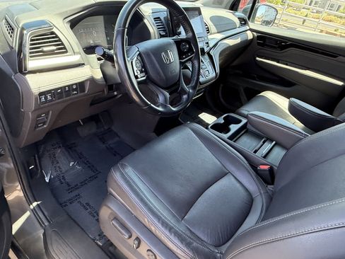 Used 2022 Honda Odyssey Touring image 10