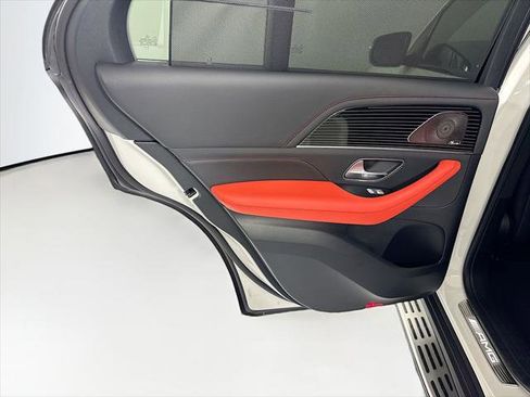 Used 2025 Mercedes-Benz GLE 63 AMG S image 27