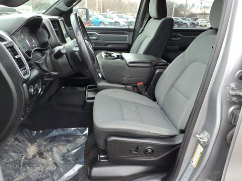 Used 2021 RAM 1500 Big Horn image 4