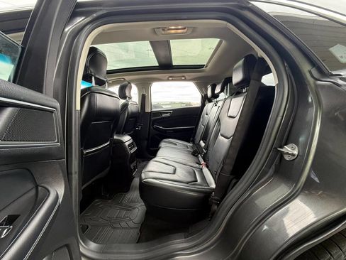Used 2015 Ford Edge Titanium w/ Equipment Group 302A AWD/4WD image 7