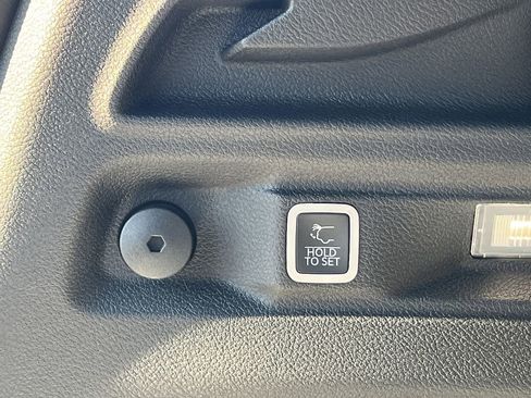New 2025 Jeep Grand Cherokee L Limited AWD/4WD image 29