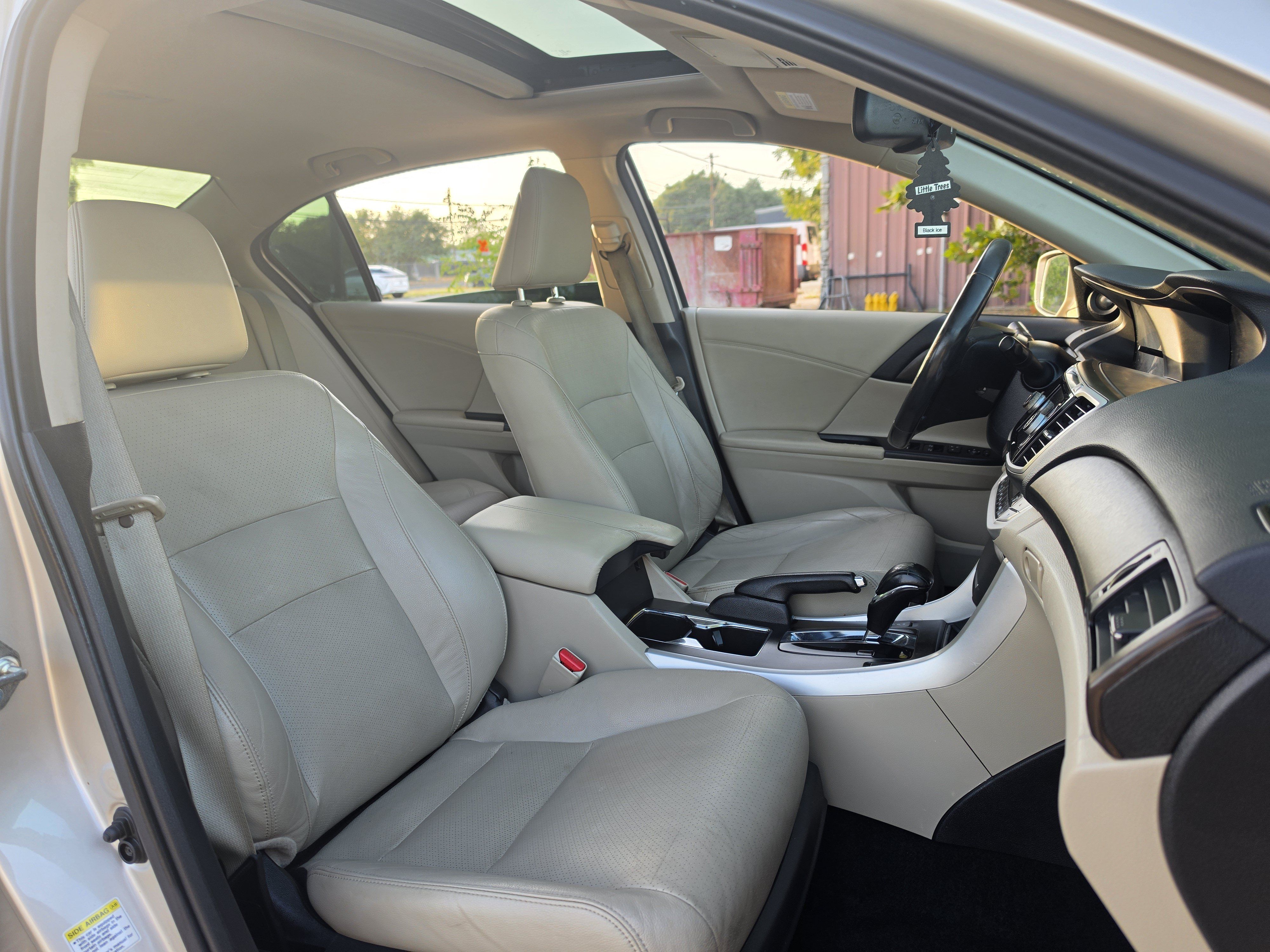 Used 2015 Honda Accord EX-L image 15