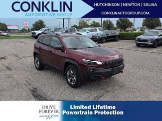 Used 2019 Jeep Cherokee Trailhawk w/ Cold Weather Group AWD/4WD 360° Tour