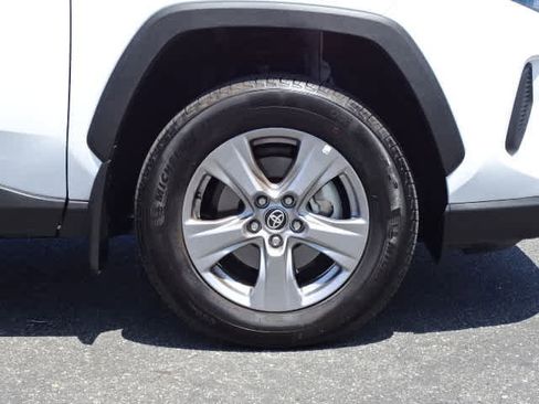 Used 2025 Toyota RAV4 XLE w/ Convenience Package FWD image 8