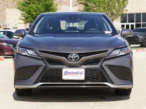 Used 2024 Toyota Camry XSE FWD image 2