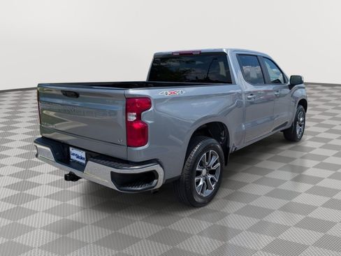 Used 2023 Chevrolet Silverado 1500 LT AWD/4WD image 5