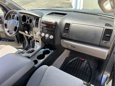 Used 2010 Toyota Tundra 4x4 Double Cab image 25