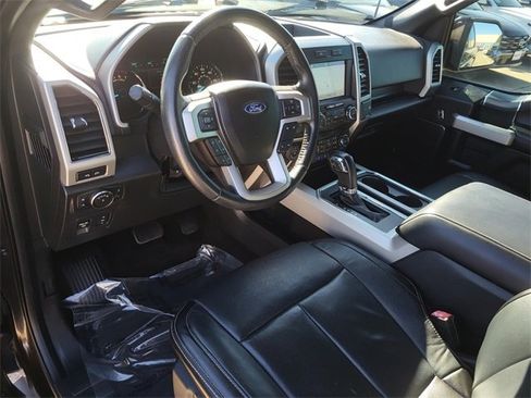Used 2018 Ford F150 Lariat image 20