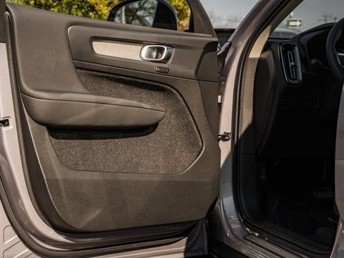 New 2026 Volvo XC40 B5 Plus w/ Protection Package Premier image 39