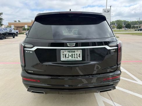 Used 2023 Cadillac XT6 Sport w/ Platinum Package AWD/4WD image 6