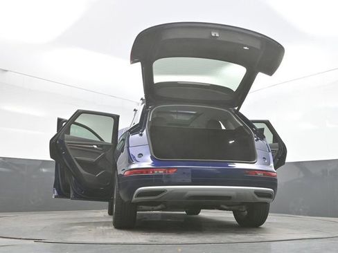 Used 2019 Audi Q5 2.0T Premium Plus w/ Premium Plus Package image 35