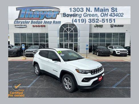 Certified 2024 Jeep Compass Latitude AWD/4WD image 1