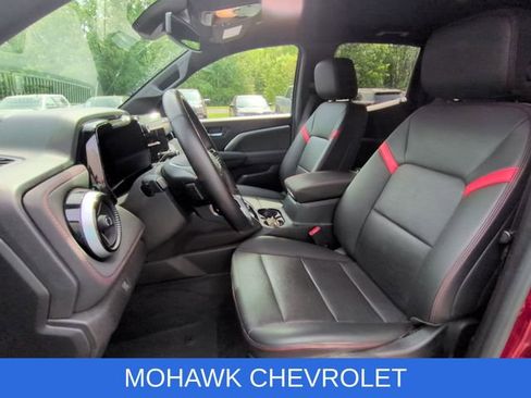 Used 2023 Chevrolet Colorado Z71 w/ Z71 Convenience Package 2 AWD/4WD image 10