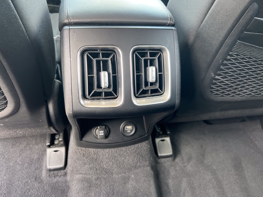 Certified 2023 Kia Sorento LX AWD/4WD image 15