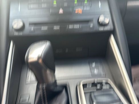 Used 2018 Lexus IS 300 F Sport AWD/4WD image 40