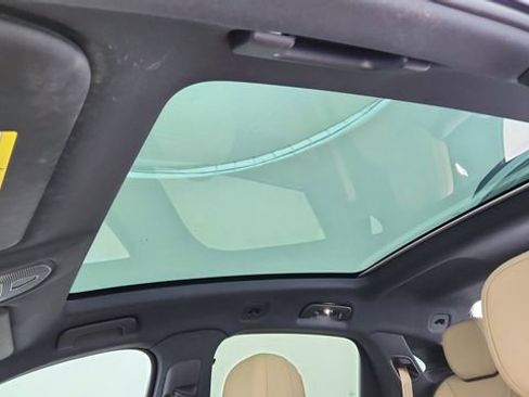 Used 2025 Porsche Cayenne Coupe AWD/4WD image 53