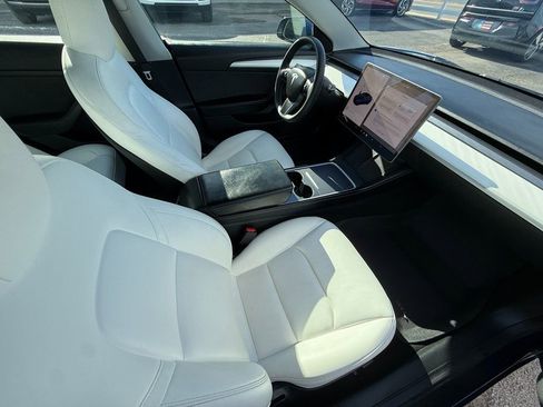 Used 2021 Tesla Model 3 Long Range image 12