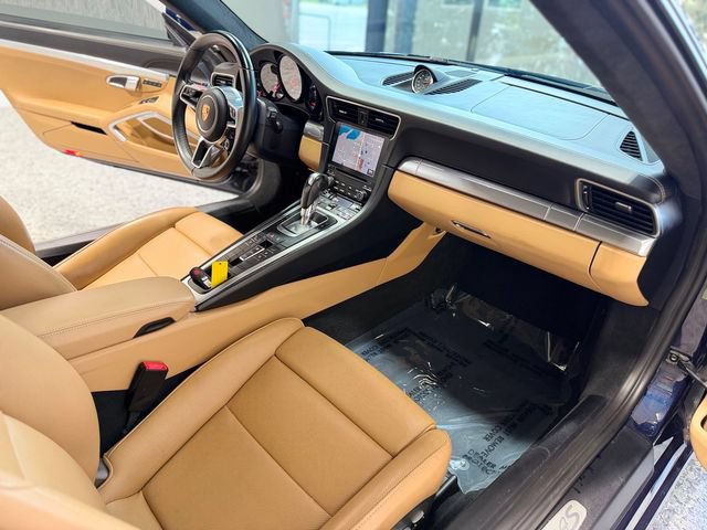 Used 2017 Porsche 911 Carrera 4S AWD/4WD image 21