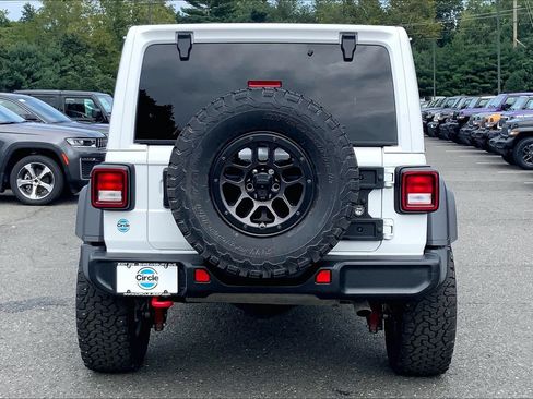 Certified 2023 Jeep Wrangler Unlimited Rubicon w/ Xtreme 35 Tire Package AWD/4WD image 4