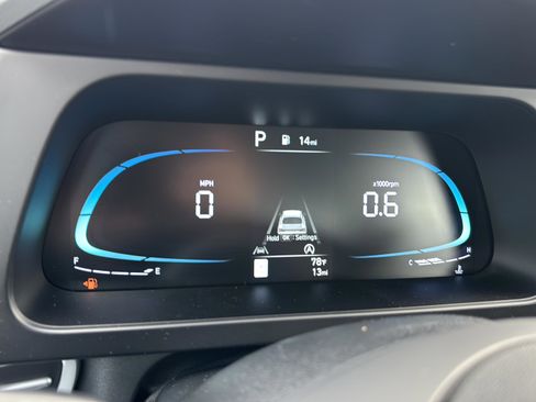 New 2026 Hyundai Elantra SE FWD image 13