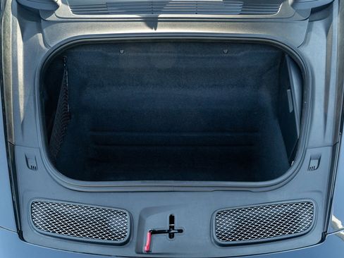 Certified 2023 Porsche 911 GT3 image 18