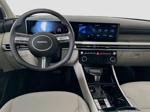 New 2026 Hyundai Tucson SEL image 18