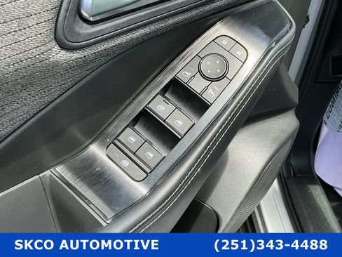 Used 2023 Nissan Rogue SV AWD/4WD image 22