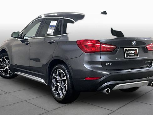Used 2022 BMW X1 xDrive28i w/ Convenience Package AWD/4WD image 11
