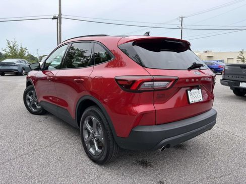 Used 2025 Ford Escape ST-Line AWD/4WD image 5