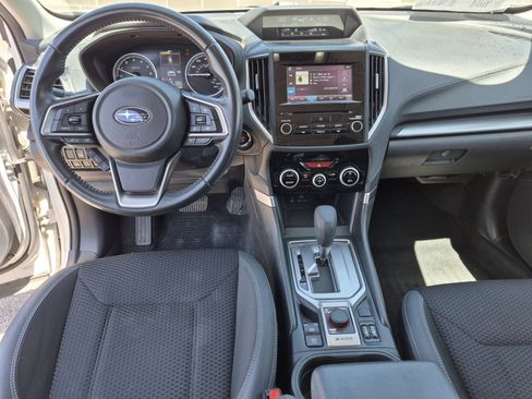 Used 2020 Subaru Forester Premium AWD/4WD image 18