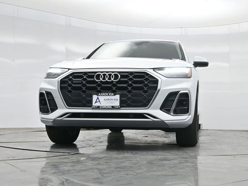 Used 2023 Audi Q5 2.0T Premium w/ Convenience Package AWD/4WD image 45