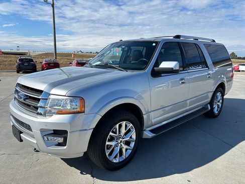 Used 2017 Ford Expedition EL Limited image 8