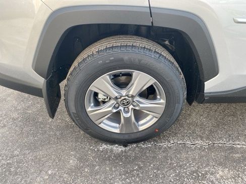 New 2025 Toyota RAV4 XLE image 18