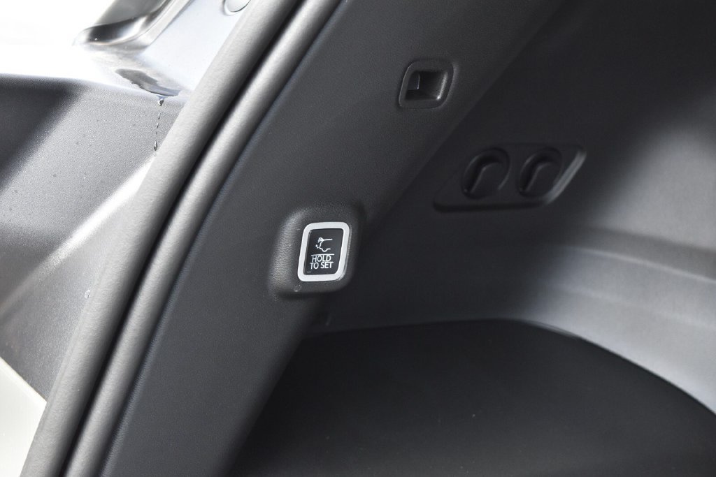 New 2026 Jeep Cherokee Overland AWD/4WD image 37