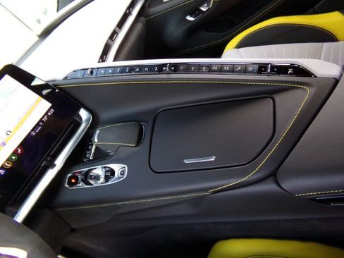 Used 2022 Chevrolet Corvette Stingray Premium Cpe RWD image 24